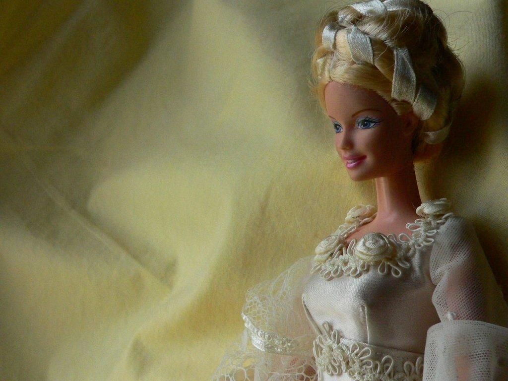 voiture coccinelle barbie